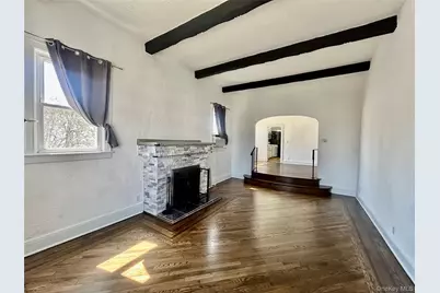 105 Mitchell Avenue #UPPER, Long Beach, NY 11561 - Photo 5