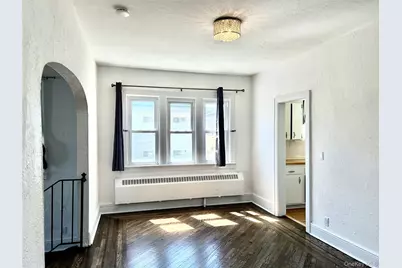 105 Mitchell Avenue #UPPER, Long Beach, NY 11561 - Photo 11
