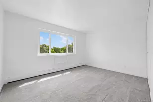 150 Glenwood Ave, Yonkers, NY 10703 - Photo 9