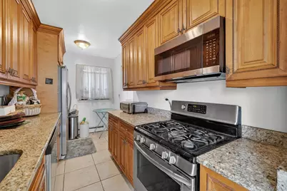 150 Glenwood Avenue #F5, Yonkers, NY 10703 - Photo 5