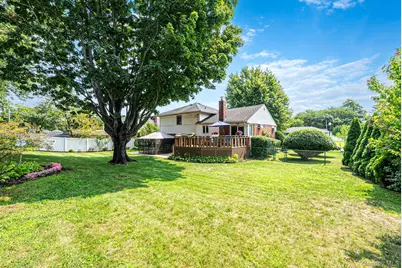 6 Keswick Drive, East Islip, NY 11730 - Photo 29