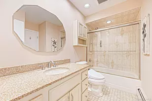 6 Keswick Dr, East Islip, NY 11730 - Photo 17