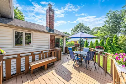 6 Keswick Drive, East Islip, NY 11730 - Photo 25