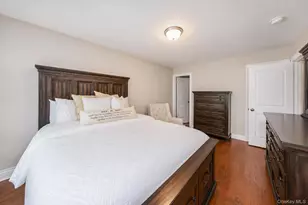 15 Wiltshire Ln, New York, NY 10309 - Photo 19