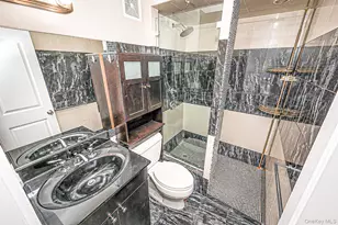 725 Miller, Freeport, NY 11520 - Photo 5