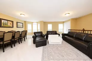 23 Wiltshire Ln, New York, NY 10309 - Photo 7