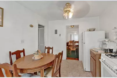 469 47th Street, Brooklyn, NY 11220 - Photo 5