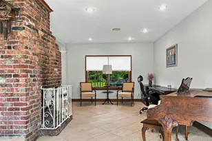7 Herkimer Ave, Jericho, NY 11753 - Photo 21