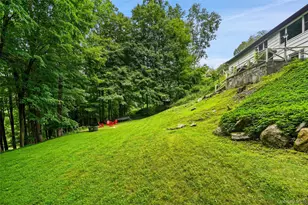 19 Skyview Dr, Armonk, NY 10504 - Photo 19