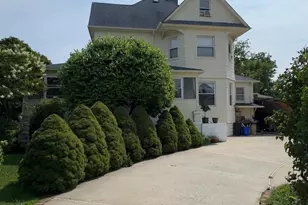 107 Whaley St, Freeport, NY 11520 - Photo 5