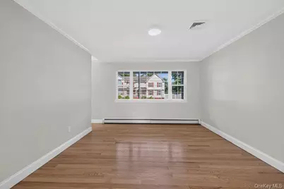 296 Westchester Avenue, West Babylon, NY 11704 - Photo 13