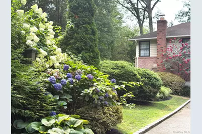 12 Robin Lane, Huntington, NY 11743 - Photo 5