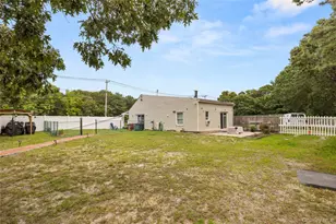 350 Hawkins Rd, Centereach, NY 11720 - Photo 21