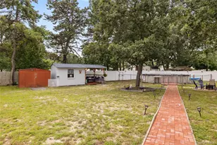350 Hawkins Rd, Centereach, NY 11720 - Photo 23