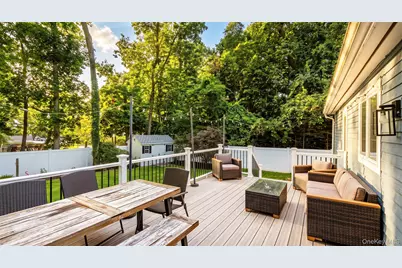 70 Beach Road, Wading River, NY 11792 - Photo 19