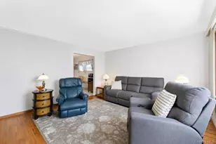 3 Laurie Dr, Farmingdale, NY 11735 - Photo 13