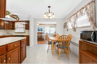 3 Laurie Drive, Farmingdale, NY 11735 - Photo 17