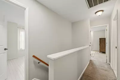 21 Taconic Street, Poughkeepsie, NY 12603 - Photo 17