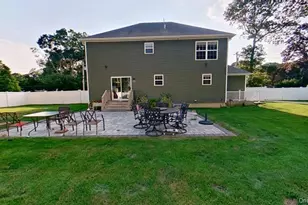 43 Linden Ln, Shirley, NY 11967 - Photo 3