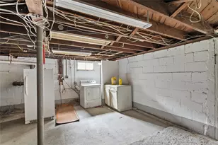 14 Marlan Ct, Sea Cliff, NY 11579 - Photo 11
