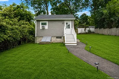 18 Port Jefferson Road, Sound Beach, NY 11789 - Photo 21