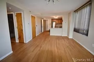116-24 Grosvenor Ln, Kew Gardens, NY 11418 - Photo 3