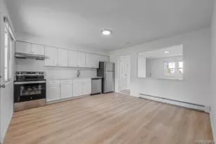 54 Evergreen, West Babylon, NY 11704 - Photo 3