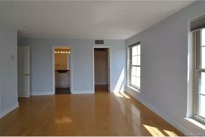 318 Harbor Cove #318, Piermont, NY 10968 - Photo 11