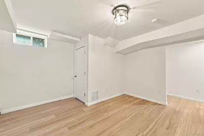 32 Red Oaks Mill Road, Poughkeepsie, NY 12603 - Photo 25