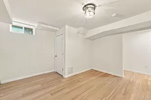 32 Red Oaks Mill Rd, Poughkeepsie, NY 12603 - Photo 25