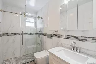 147-16 Linden Blvd, Jamaica, NY 11436 - Photo 19