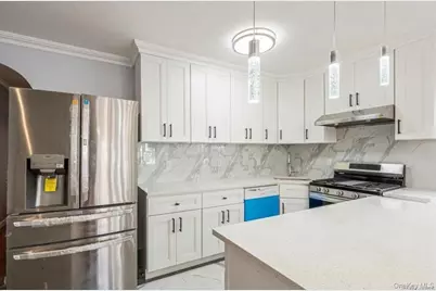 14716 Linden Boulevard, Jamaica, NY 11436 - Photo 5