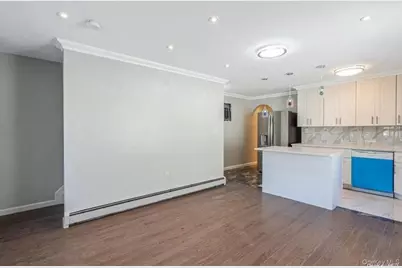 14716 Linden Boulevard, Jamaica, NY 11436 - Photo 17