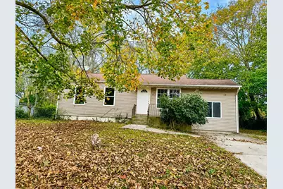 29 Pace Avenue, Bellport, NY 11713 - Photo 1