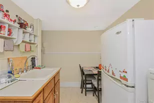 3 Jarvis Ct, Huntington, NY 11743 - Photo 25