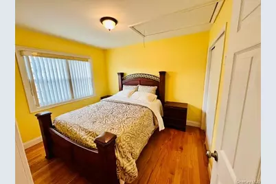 626 Wyngate Drive W, Valley Stream, NY 11580 - Photo 17