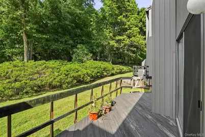 144 Stone Oaks Drive, Hartsdale, NY 10530 - Photo 39