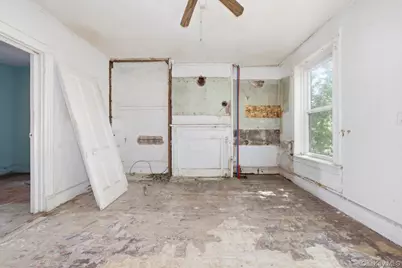 145 Renwick Street, Newburgh, NY 12550 - Photo 11
