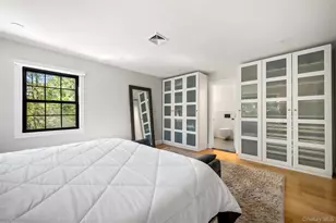 22 Paddington Rd, Scarsdale, NY 10583 - Photo 15