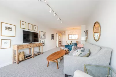 1 E Broadway #6Q, Long Beach, NY 11561 - Photo 9