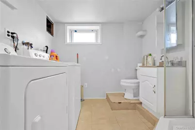 35 Mayfair Avenue, West Hempstead, NY 11552 - Photo 11