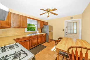 214 Root Ave, Central Islip, NY 11722 - Photo 9