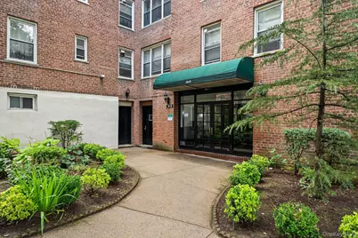 28-01 Union #5F, Flushing, NY 11354 - Photo 3