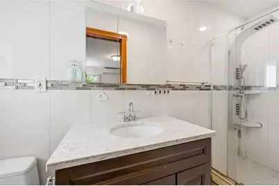 15509 Cross Island Parkway, Whitestone, NY 11357 - Photo 7