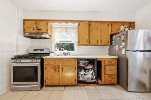 290 1st St, Yonkers, NY 10704 - Photo 3