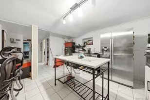290 1st St, Yonkers, NY 10704 - Photo 13