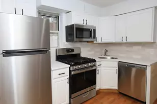 750 E Broadway, Long Beach, NY 11561 - Photo 3