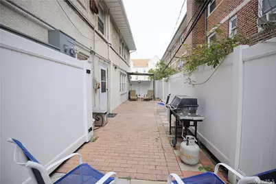 750 E Broadway #C2, Long Beach, NY 11561 - Photo 15