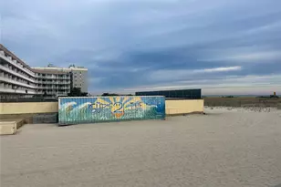 750 E Broadway, Long Beach, NY 11561 - Photo 23