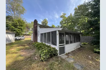 166A Frost Pond, Glen Head, NY 11545 - Photo 7